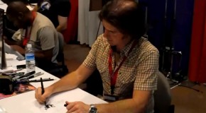 Charlie Adlard (Walking Dead) en dédicace au 40eme festival de BD d’Angoulême