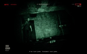 Outlast-Hiding